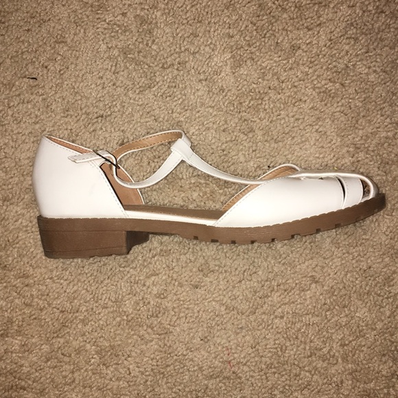 ASOS White flats - Picture 2 of 3